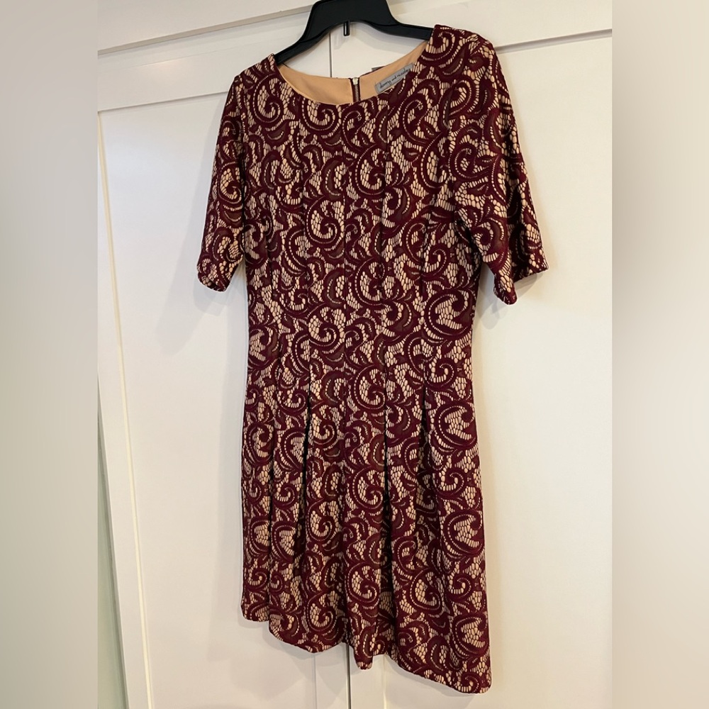 Gorgeous burgundy wine lace print dress.  Worn once to a wedding.